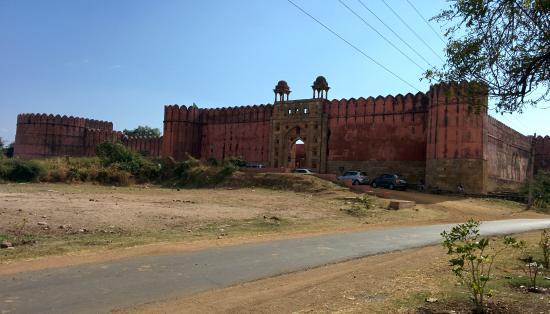 Nagardhan Fort